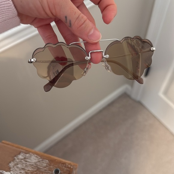 Miu Miu cloud sunglasses - Picture 2 of 5